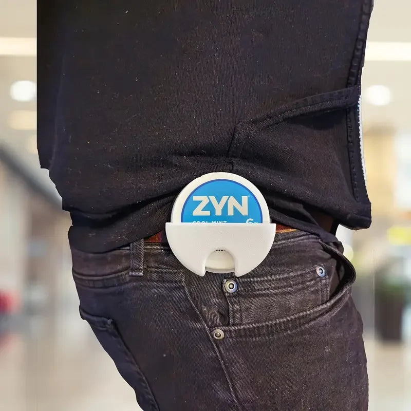 NICK HOLDER- Quick-Grab Car Visor Clip